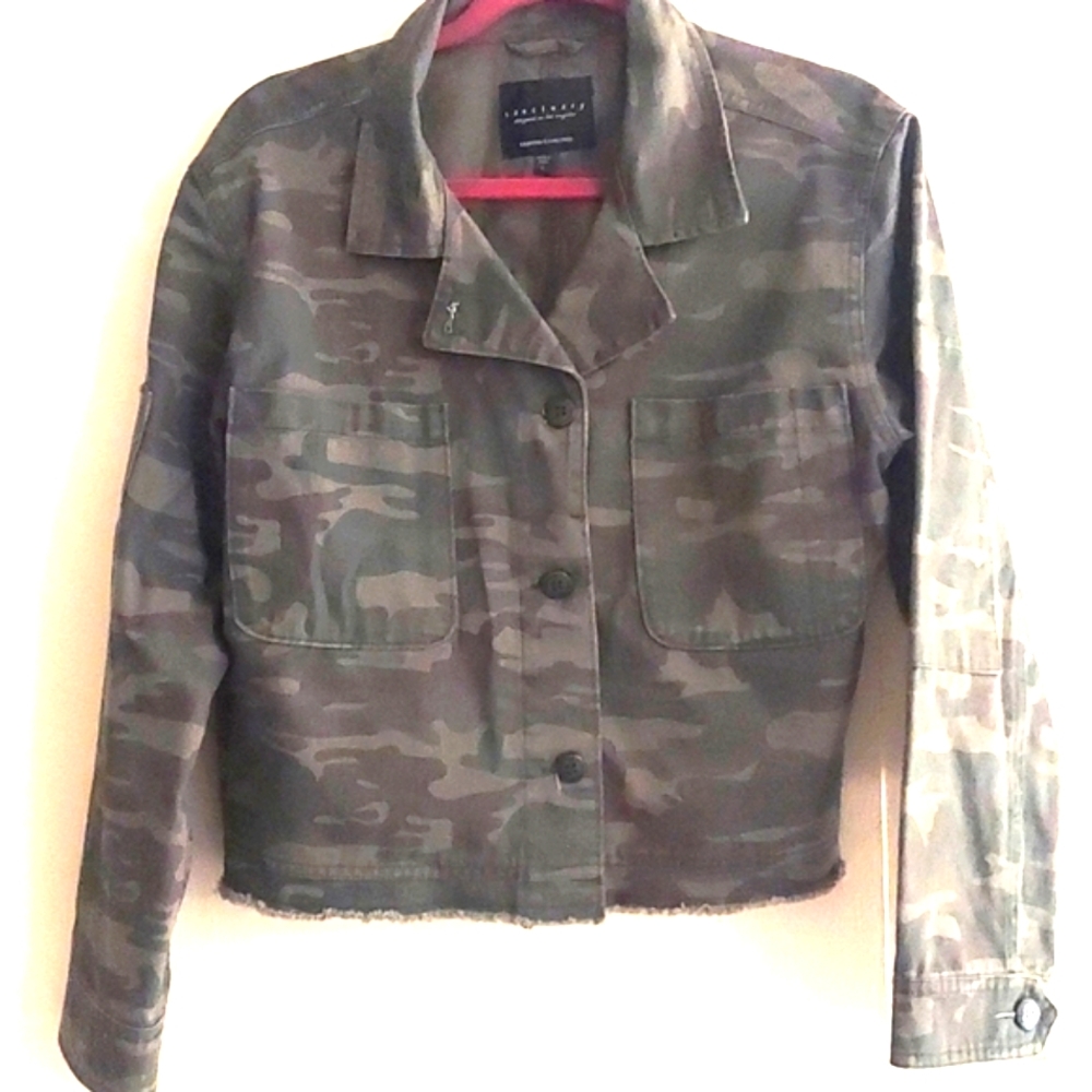 Sanctuary camo button down jacket Sz M